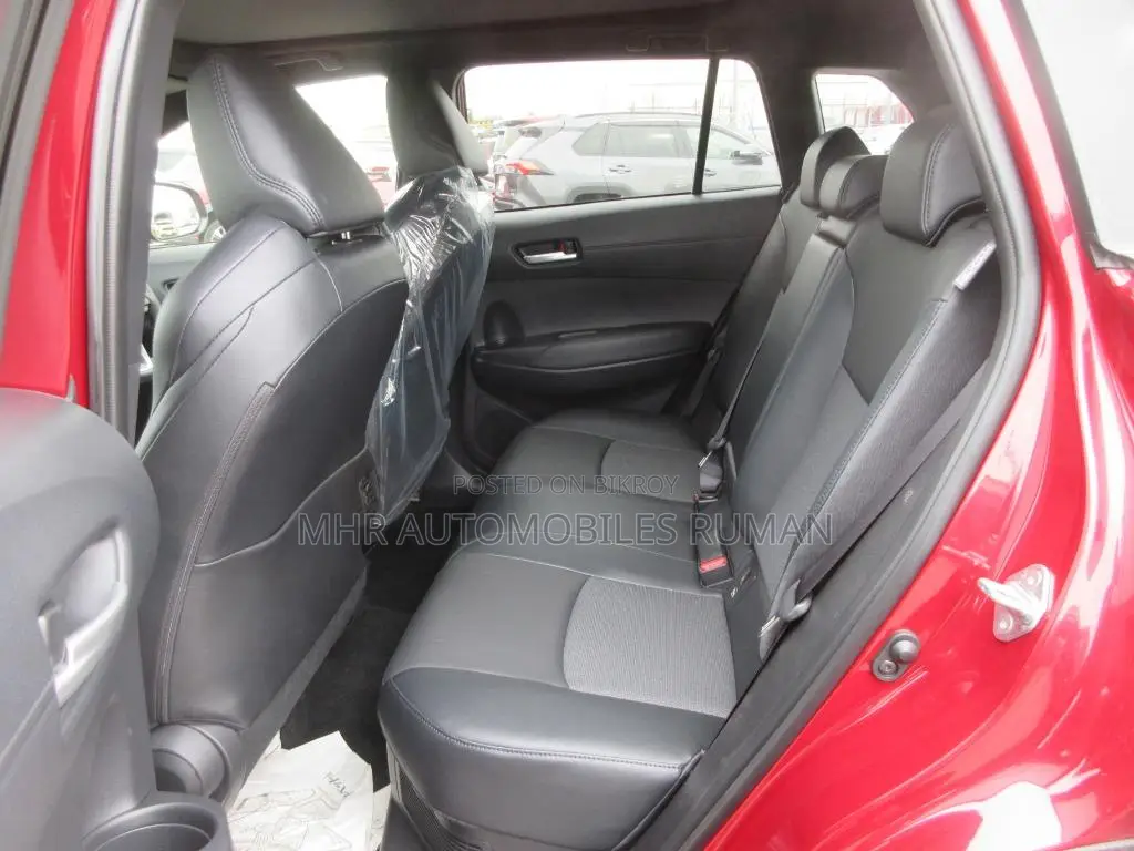 Toyota Corolla Cross 2025 Red
