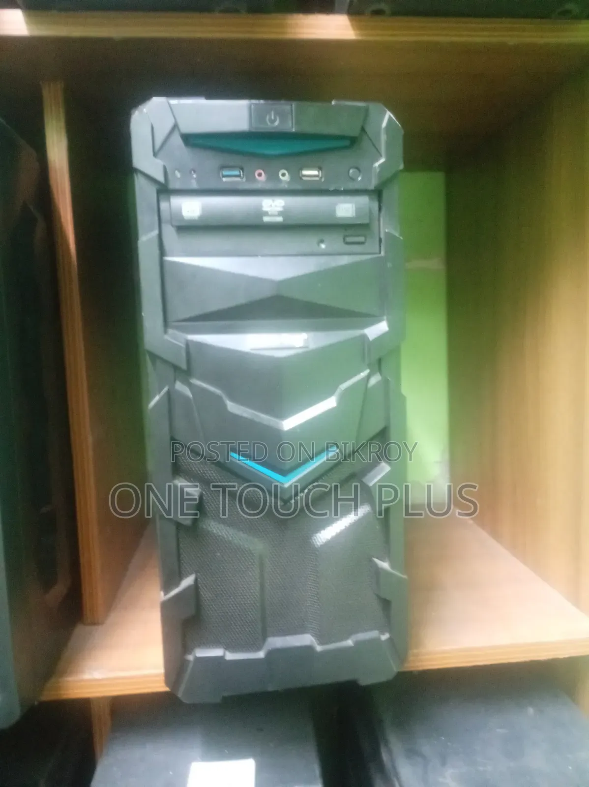 Desktop Computer 4GB Intel Core i3 HDD 500GB