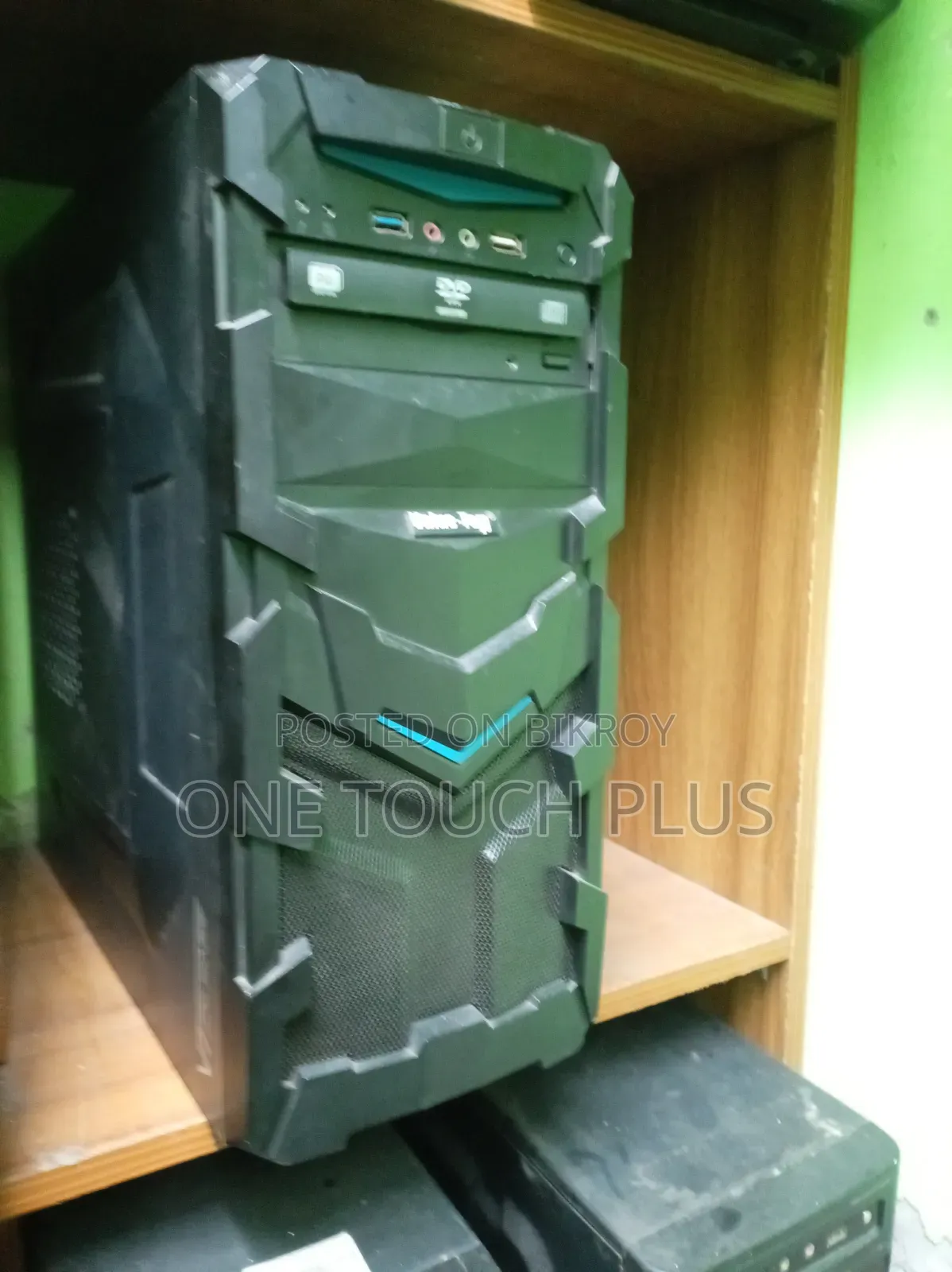 Desktop Computer 4GB Intel Core i3 HDD 500GB