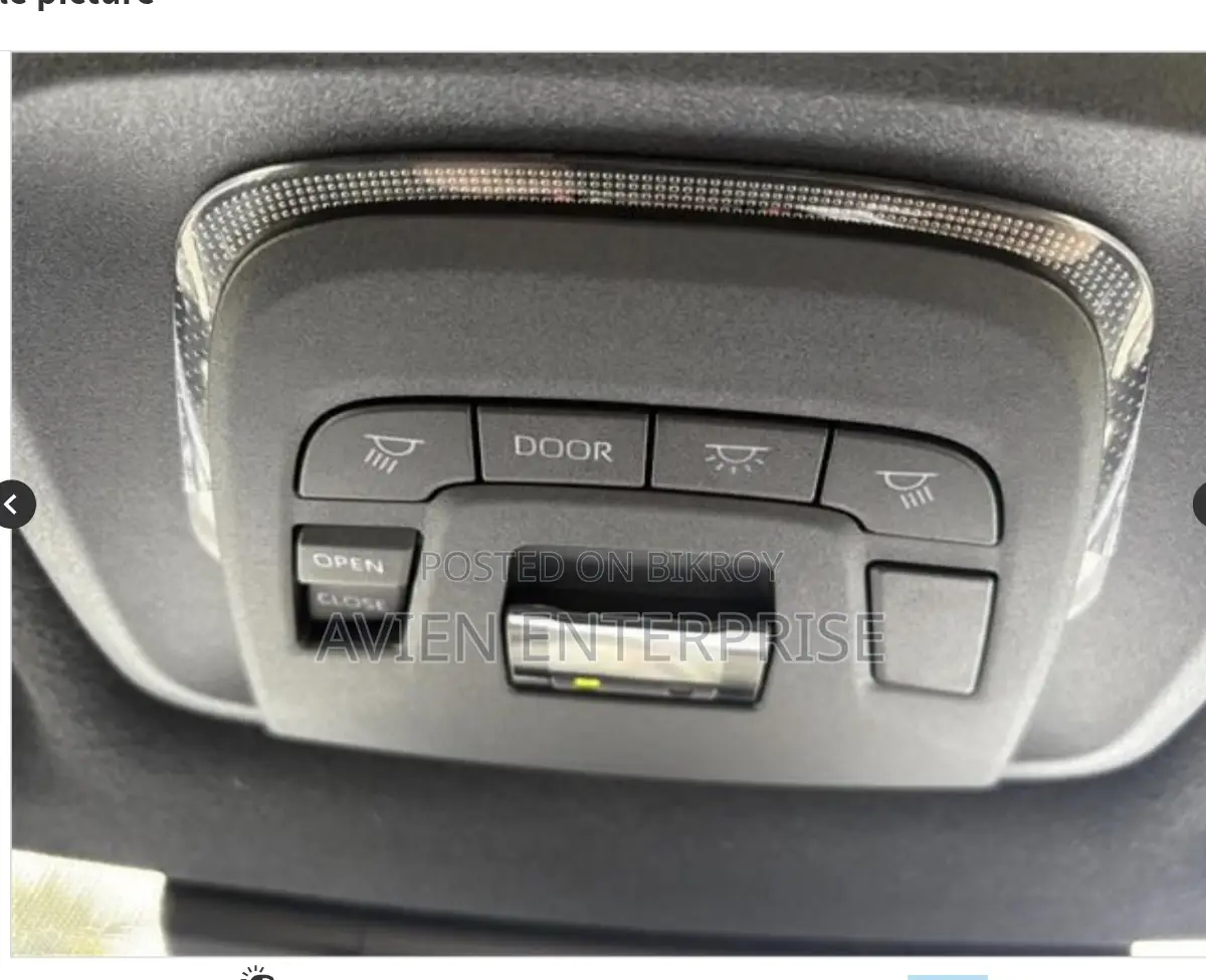 Toyota Corolla Cross 2024 Black
