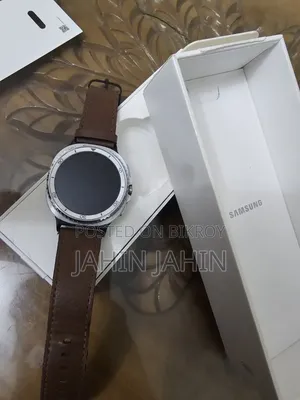 স্যামসাং ওয়াচ ৮ ক্লাসিক