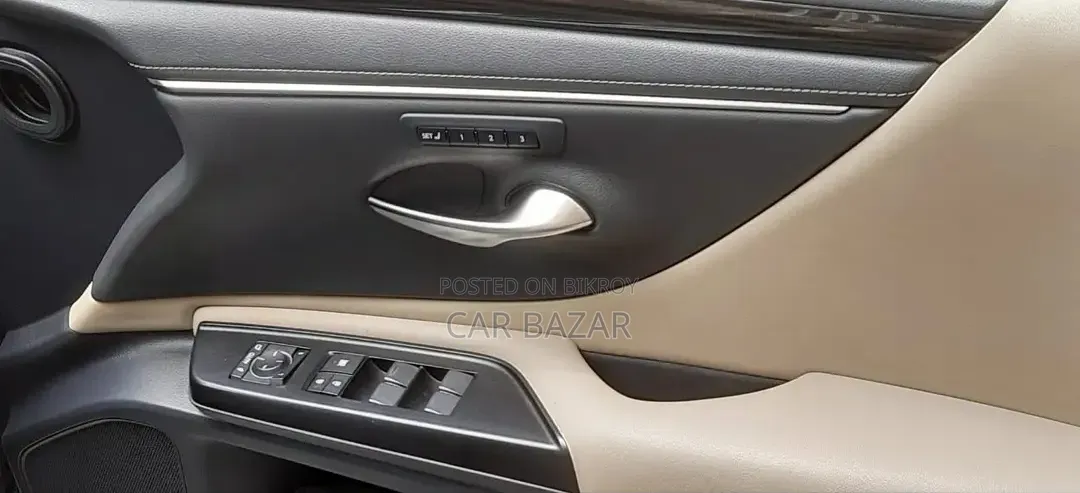 Lexus ES 300H Luxury FWD 2019 Green