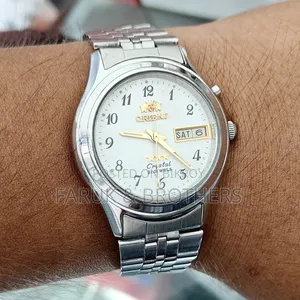 ORIENT Crystal 21 Jewels Automatic – Vintage Day-Date Watch