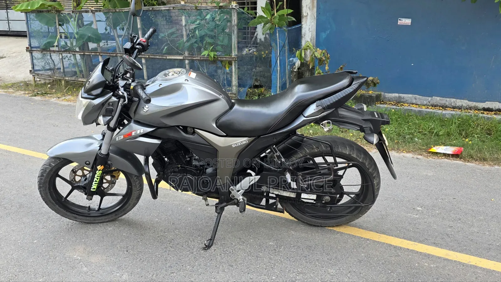 সুজুকি জিক্সার ২০১৯ গ্রে