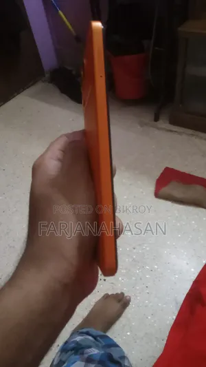 Itel A200+ 64 GB Orange