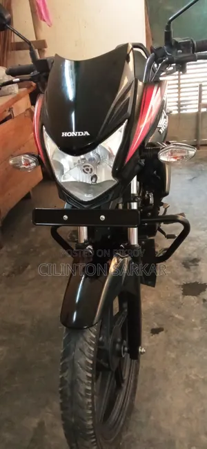 হোন্ডা শাইন এসপি ২০২৩ কালো