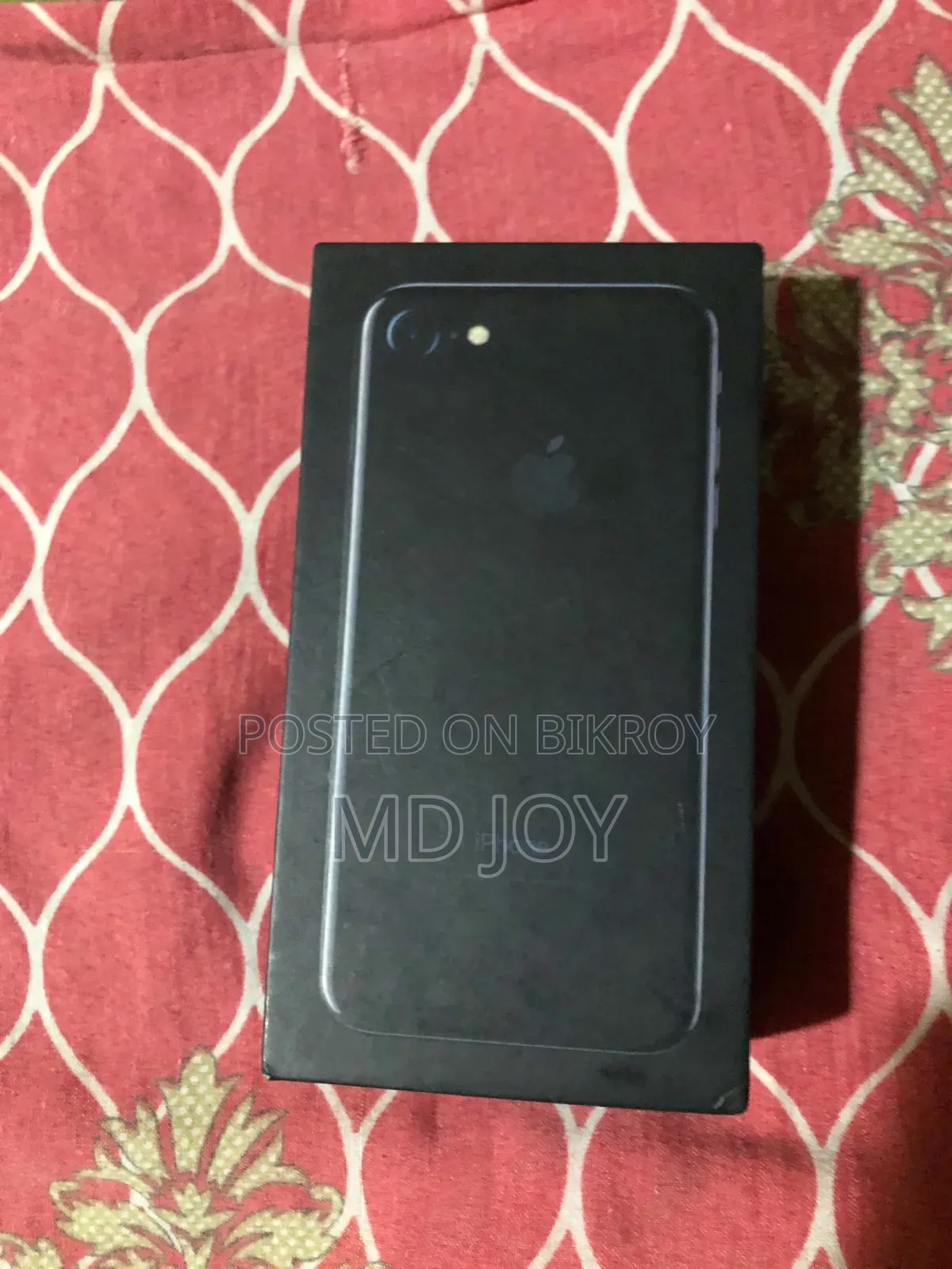New Apple iPhone 8 64 GB Black