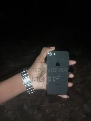 New Apple iPhone 8 64 GB Black