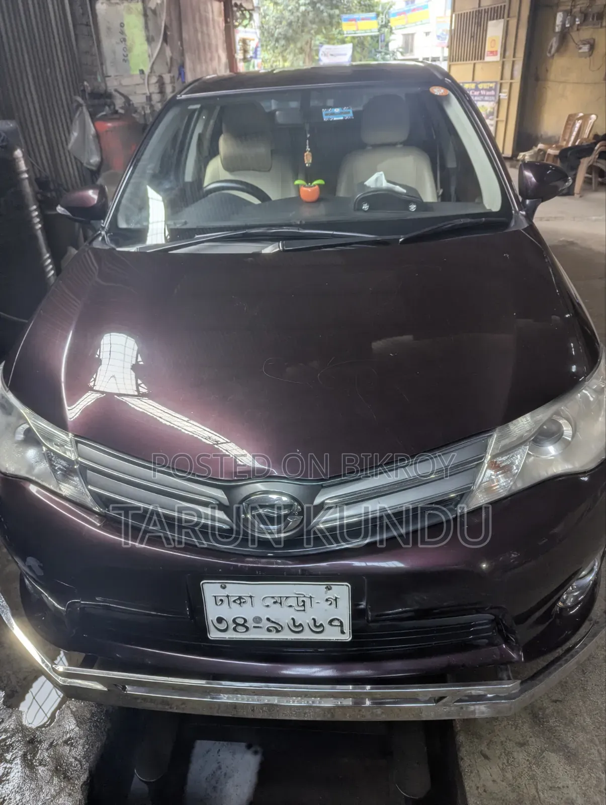 টয়োটা অ্যাক্সিও ২০১৩ মেরুন