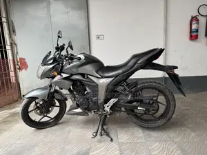 Suzuki Gixxer 2015 Gray
