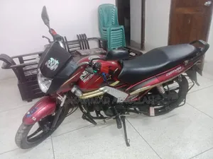 Mahindra Centuro 2021 Red