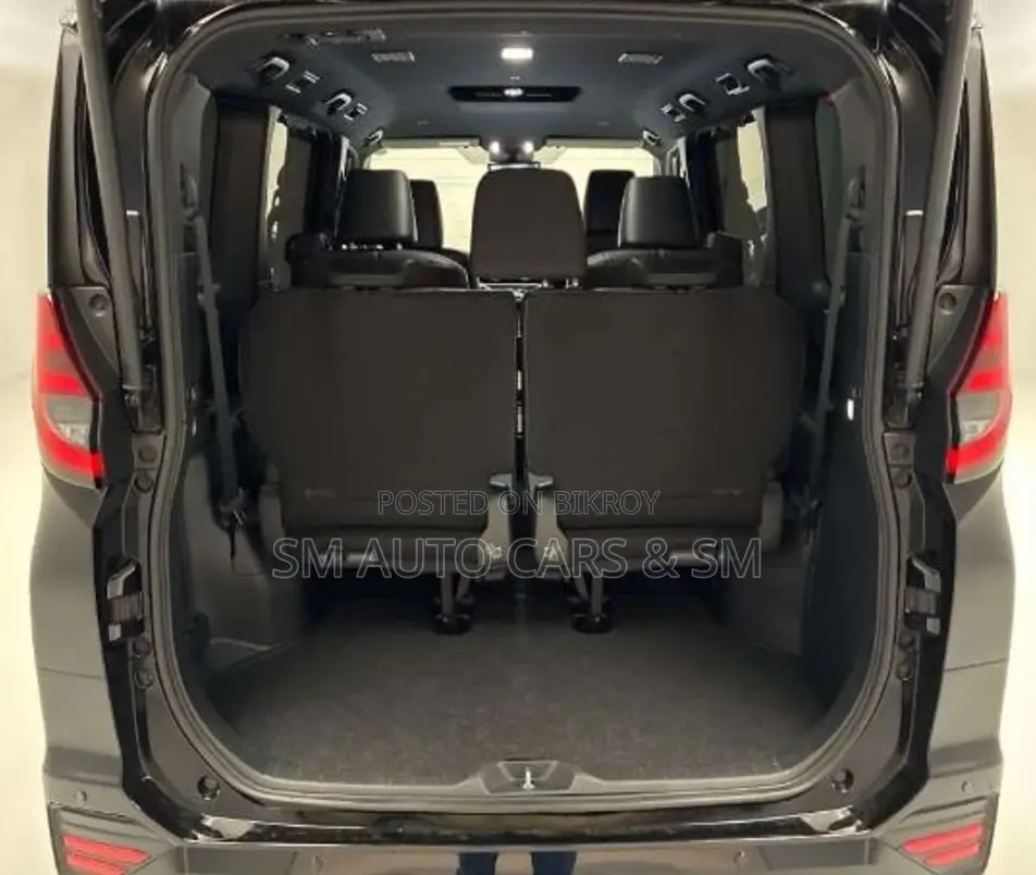 Toyota Noah 2022 Black