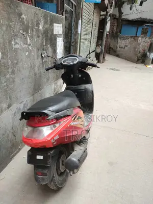 Hero Pleasure 2018 Red