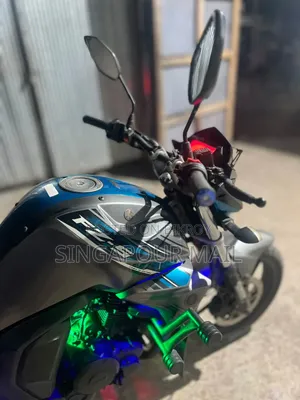 Yamaha FZS V2 2018 Gray