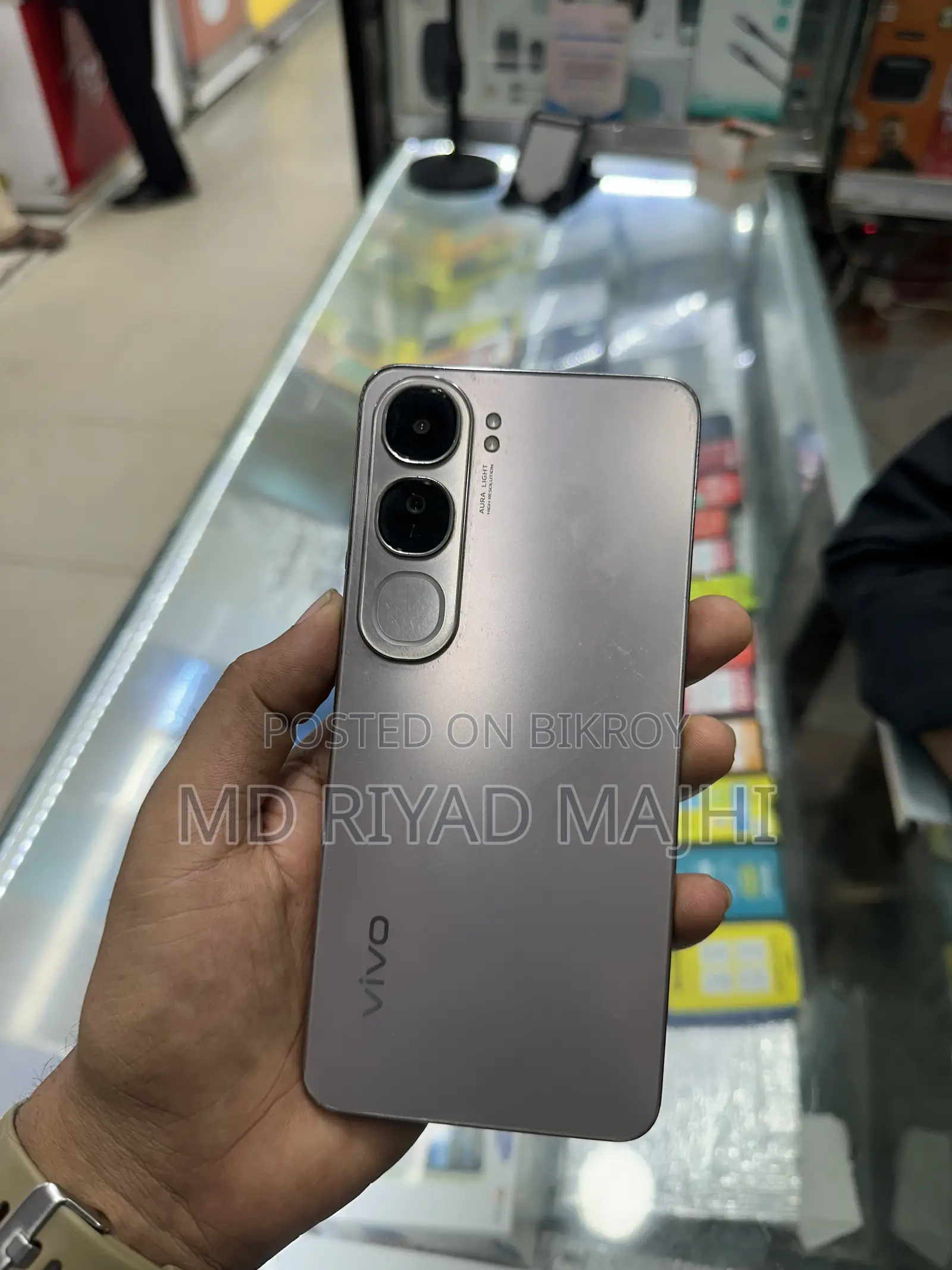 Vivo V40 Lite ২৫৬ জিবি রোজ গোল্ড