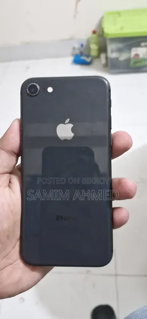 Apple iPhone 8 64 GB Gray