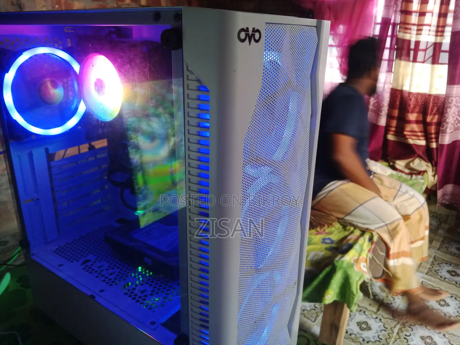 Desktop Computer 8GB Intel Core i3 HDD+SSD 500GB
