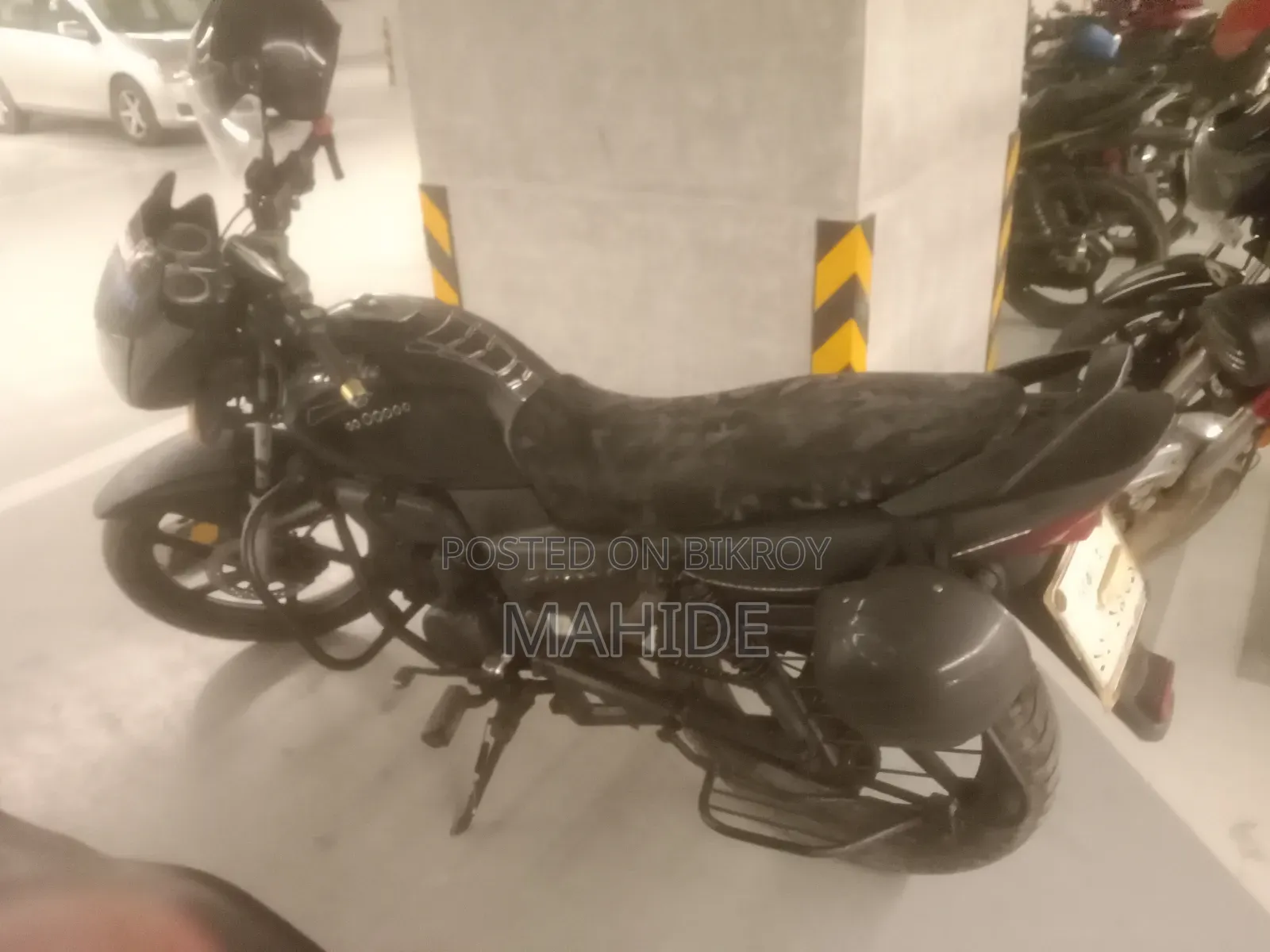 রানার বুলেট ১০০ ২০২১ ব্ল্যাক
