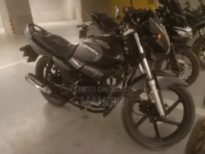 রানার বুলেট ১০০ ২০২১ ব্ল্যাক