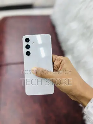 স্যামসাং গ্যালাক্সি এস২৪ ১২৮ জিবি সাদা