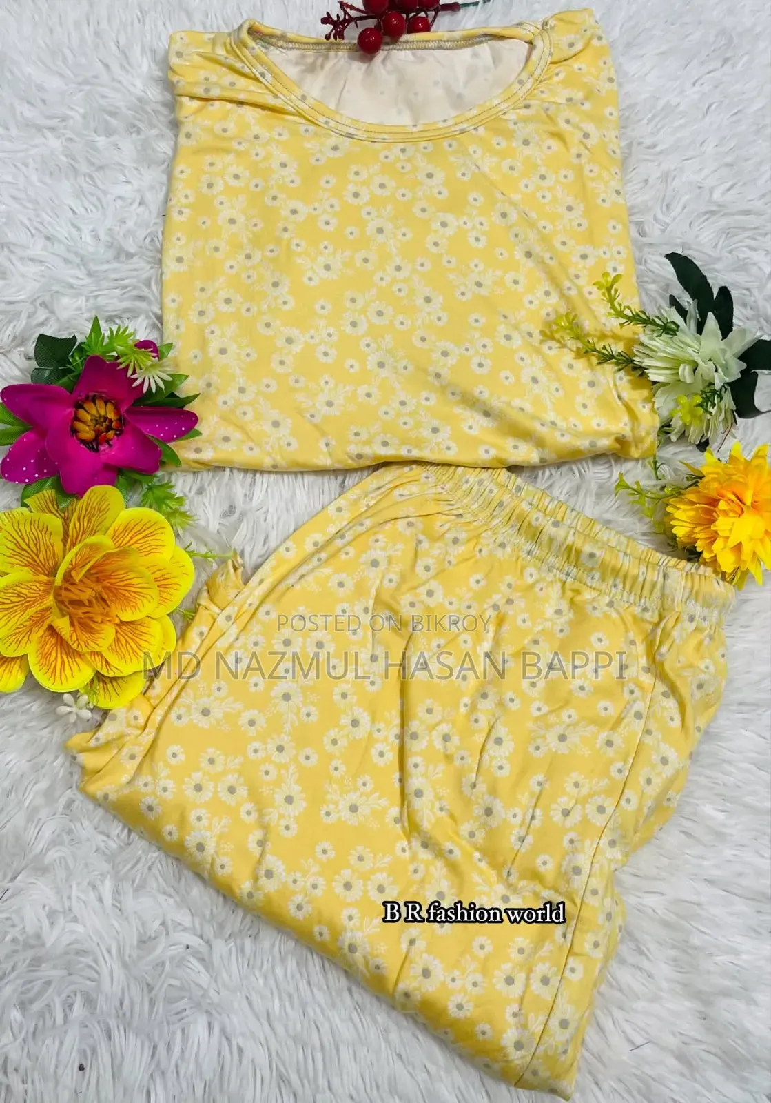 Ladies Tops