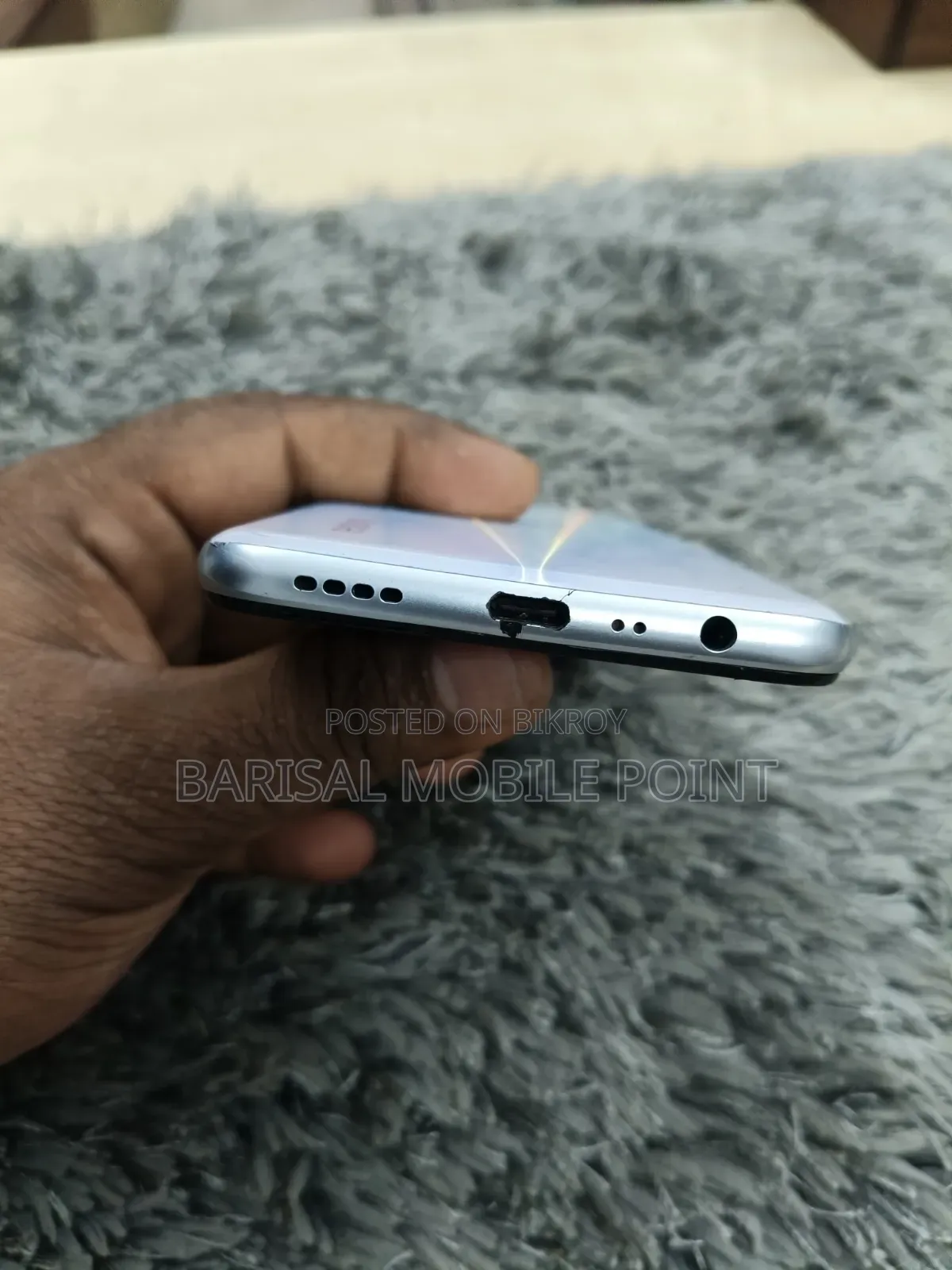 Realme 128 GB White