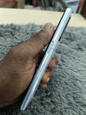 Realme 128 GB White