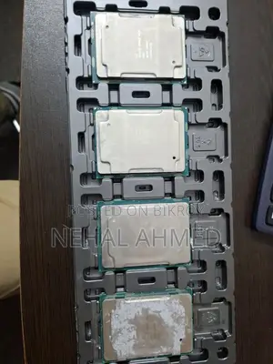 Dell PowerEdge 2U Rack Server + Intel Xeon CPU Lot