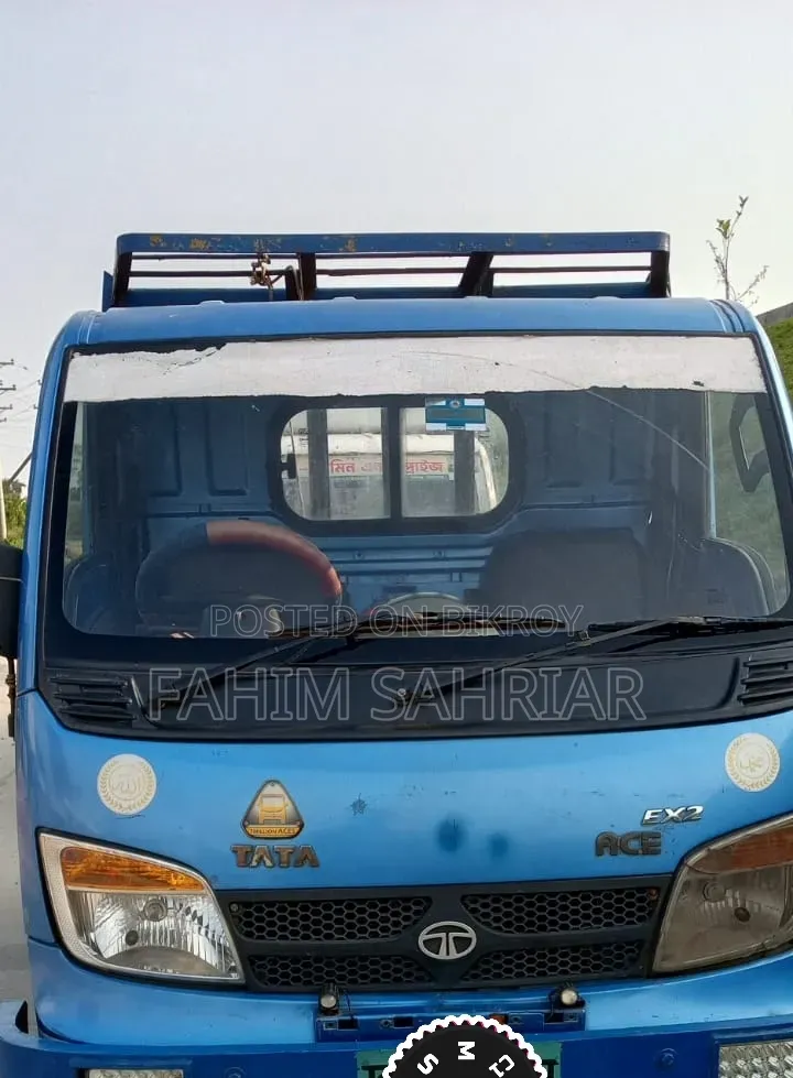 টাটা এস ইএক্স২ ২০২২