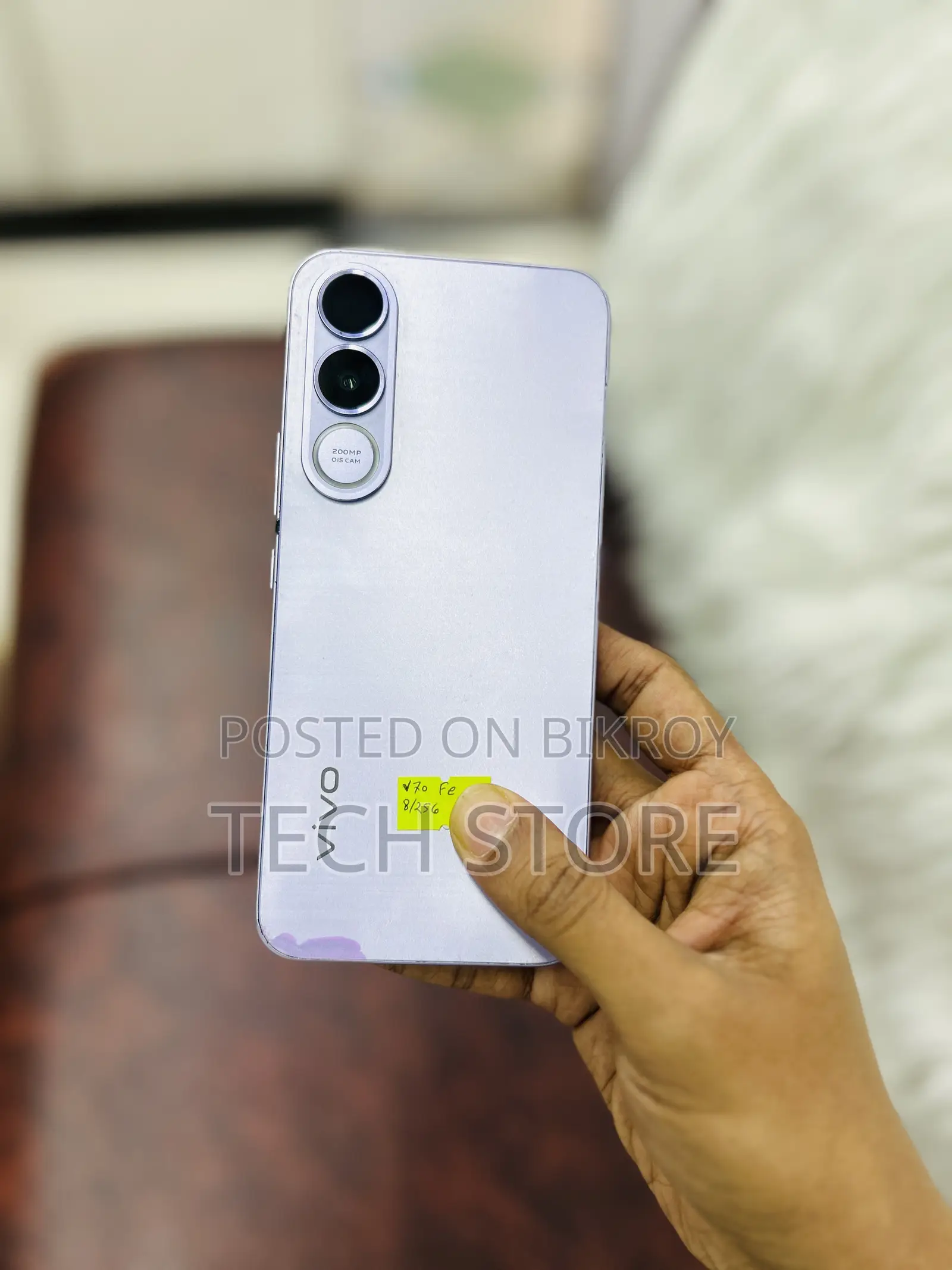 Vivo V70 256 GB Purple