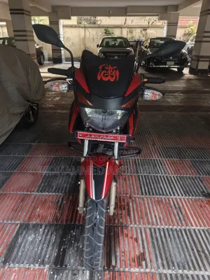 টিভিএস আপাচি আরটিআর ১৬০ টুভি ২০১৯ লাল