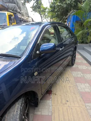টয়োটা করোল্লা ২০০৫ ব্লু