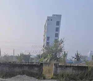 Metro Rail 3 Katha Park South at Sector-15/D
