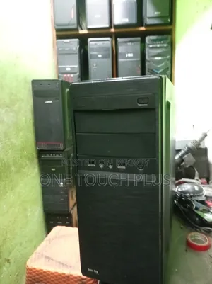 Desktop Computer 4GB Intel Core i3 HDD 500GB