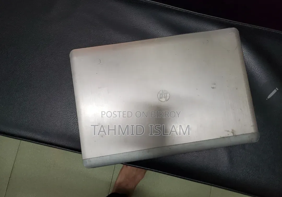 Laptop HP 14-ep0063 4GB Intel Core i3 HDD 500GB