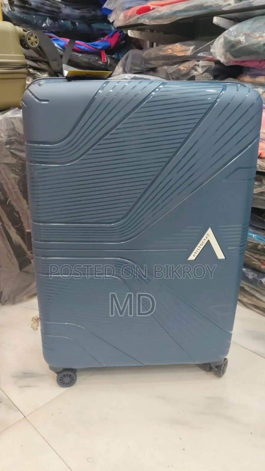 অ্যারিস্টোক্রেট ফ্যান্টম অ্যাক্টিভ লাগেজ সেট