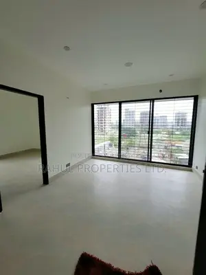বাসুন্ধরায় ৩ বেডরুমের অ্যাপার্টমেন্ট বিক্রয়