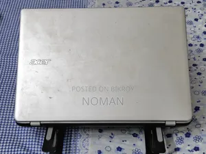 Laptop Acer Aspire V5-132P 2GB Intel Celeron HDD 500GB