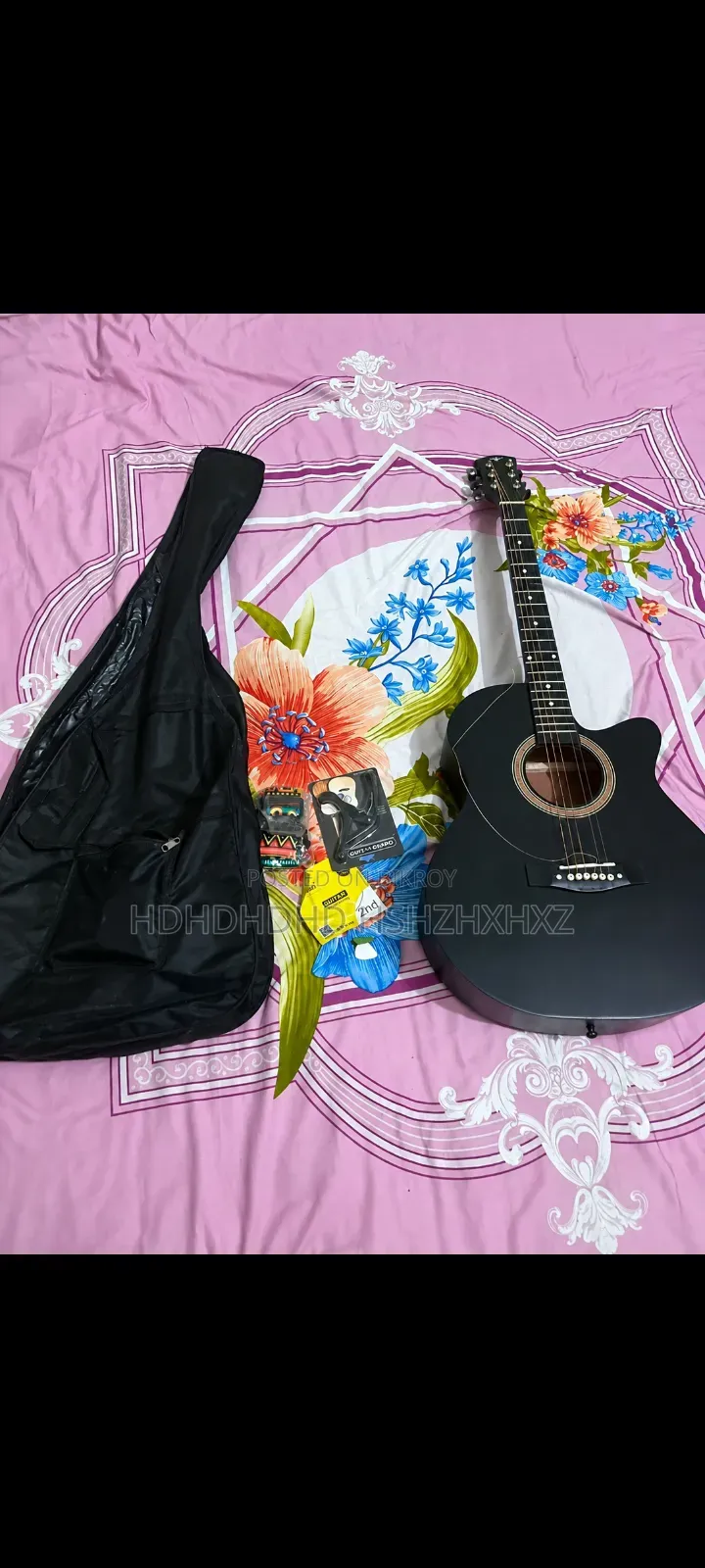 Acoustic Guitar – Urgent Sale
