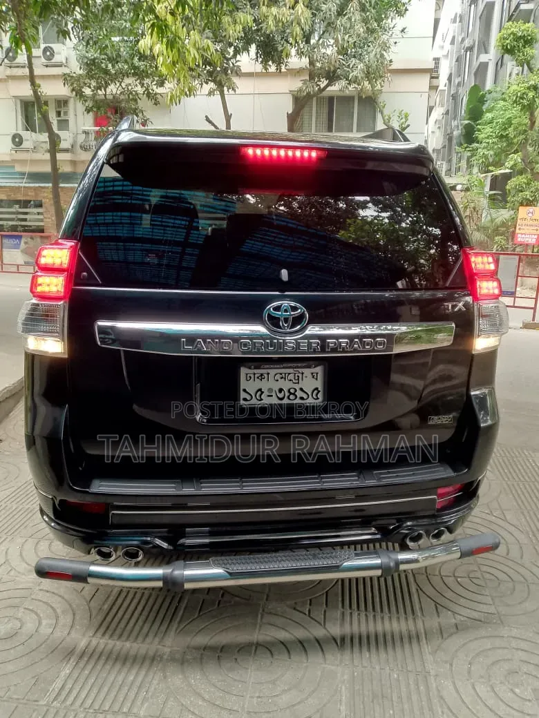 টয়োটা ল্যান্ড ক্রুয়েটার প্রাডো ২.৭ আই ২০১১ কালো