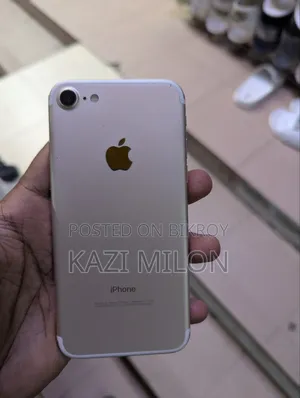 অ্যাপল আইফোন ৭ ৩২ জিবি গোল্ড