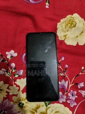 Vivo V21e 128 GB Purple