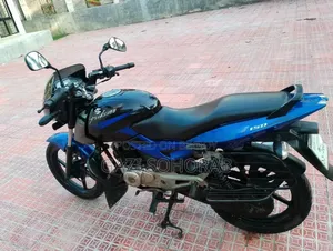 Bajaj Pulsar 150 2017 Blue