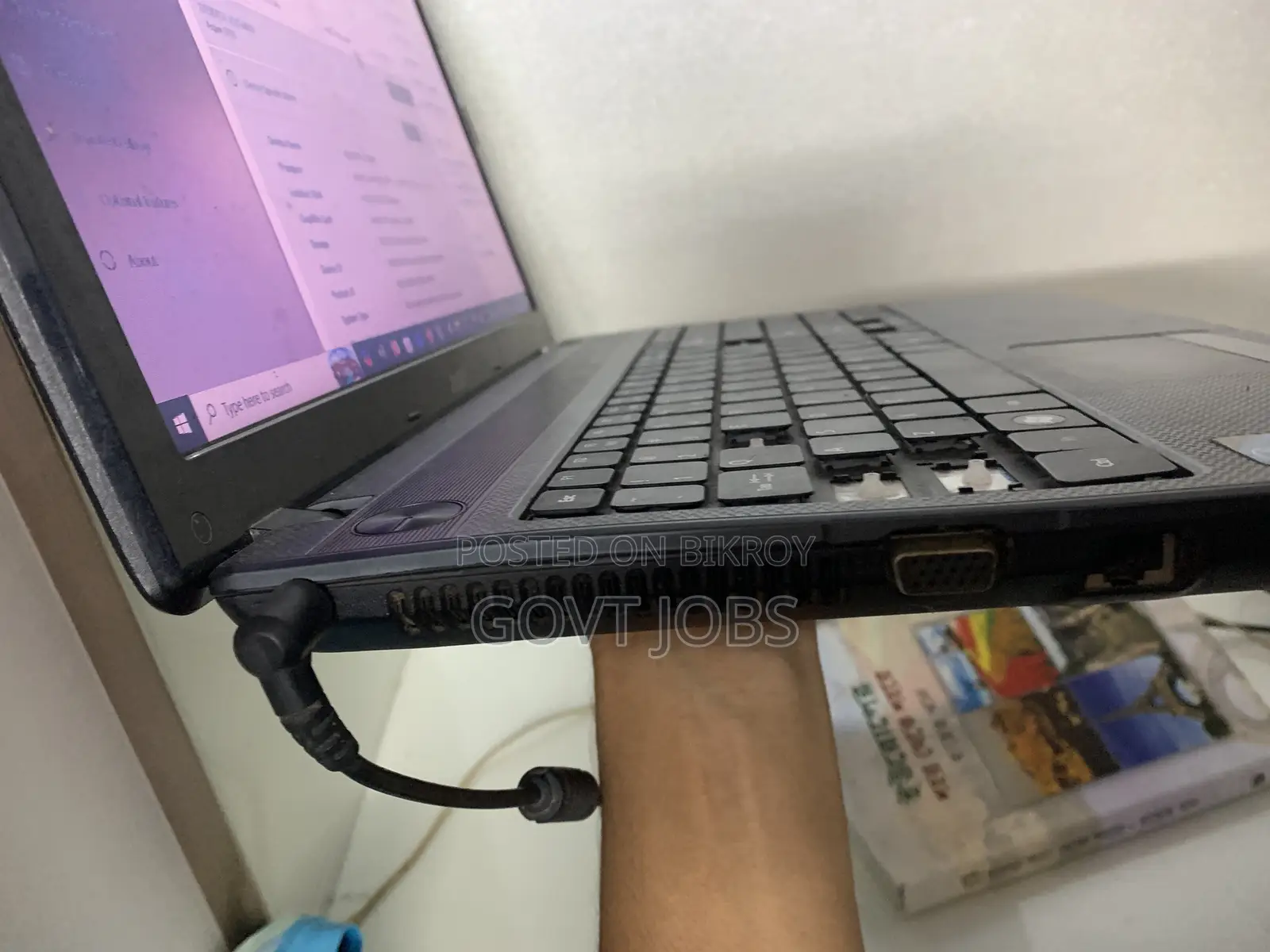 Laptop Acer Aspire 5733 6GB Intel Core i3 SSD 128GB