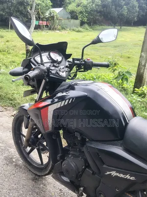 TVS Apache RTR 160 2V 2022 Black