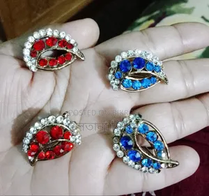 2 Pairs Ear Rings