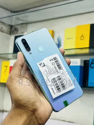 New Vivo Y17 256 GB