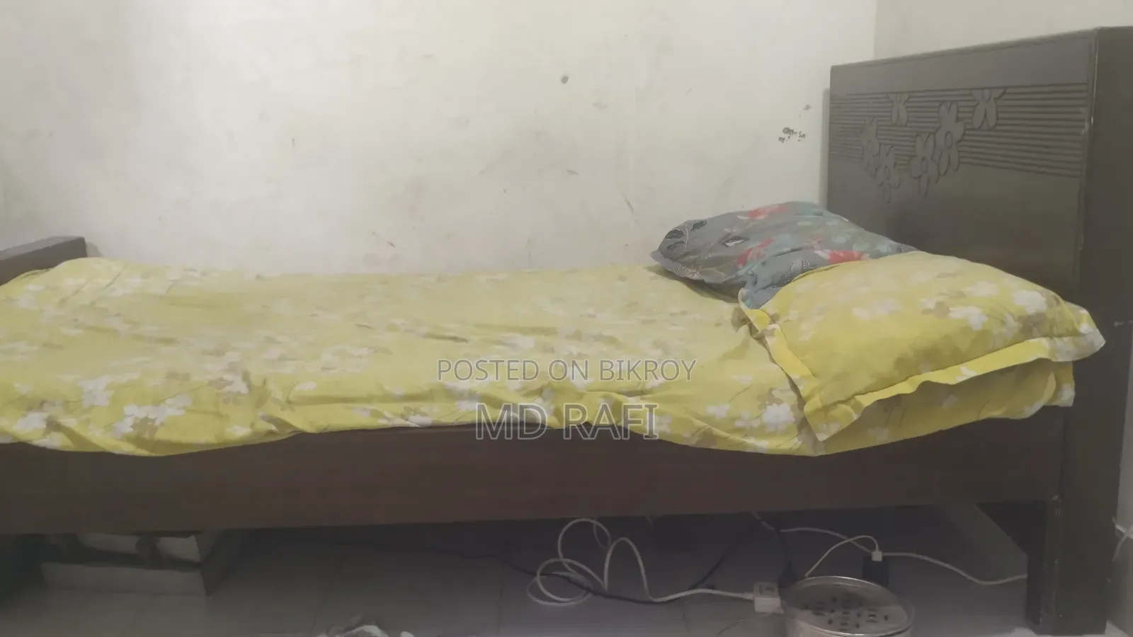 2 Cum/ Single Bed + Bedding