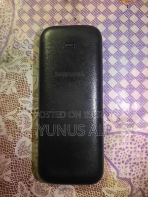 স্যামসাং গুরু মিউজিক ২ ব্ল্যাক