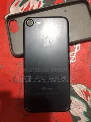 Apple iPhone 7 32 GB Black
